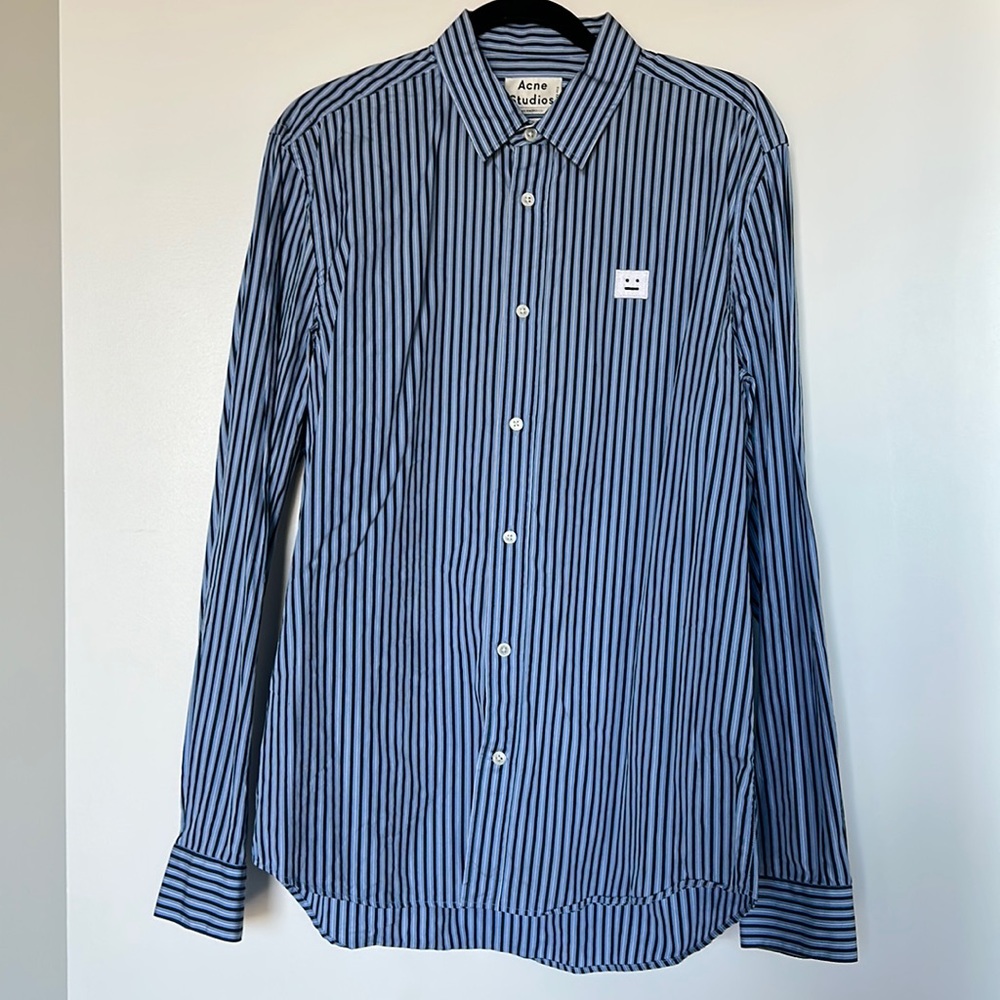 💙👕Acne studios smiley face stripe shirt💙👕